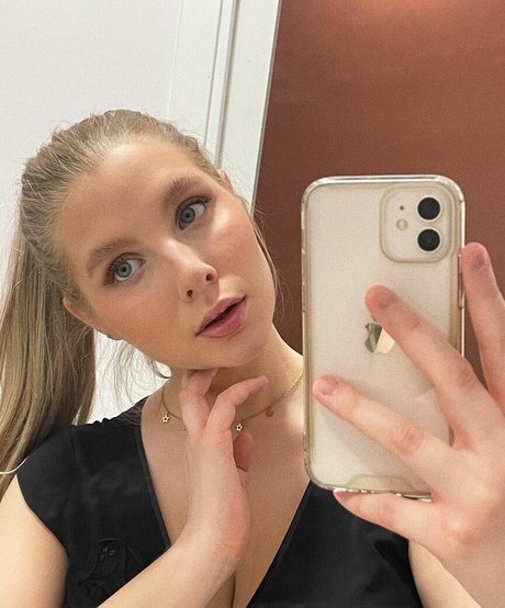 Stina freie pornografische bild