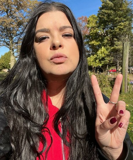 Terrisa Bukovinac porno schöne galerie