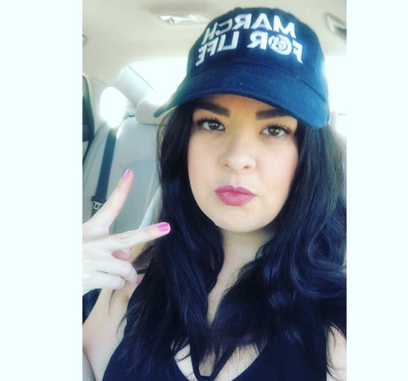 Terrisa Bukovinac porno nackten foto