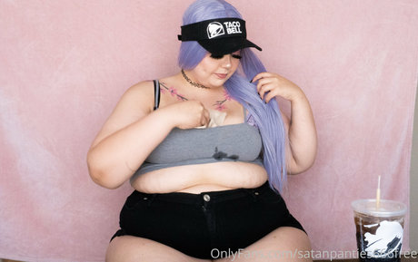 satanpanties666free hübsche heiße bild