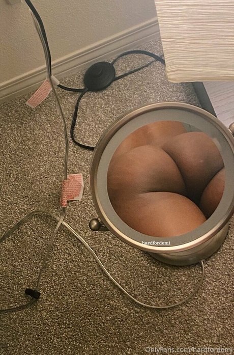 nutfornikita model heiße bilder