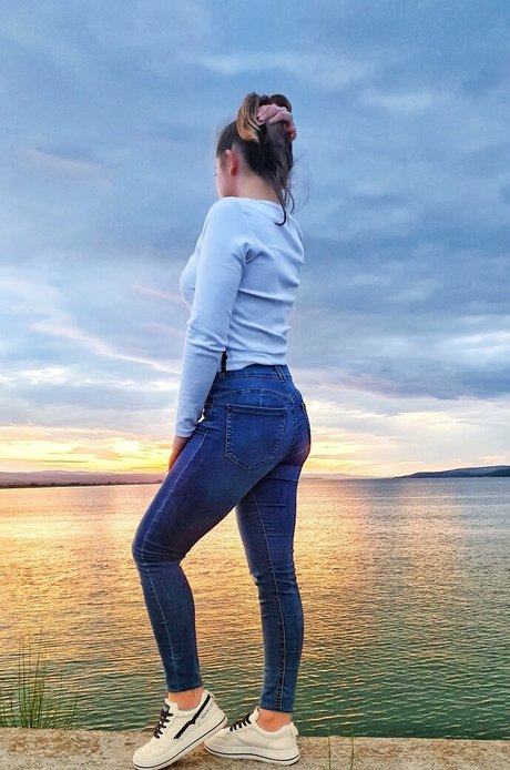 nyconik nacktheit erwachsene archiv