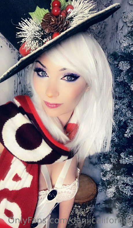 daniicalifornia schauspielerin exklusive bilder