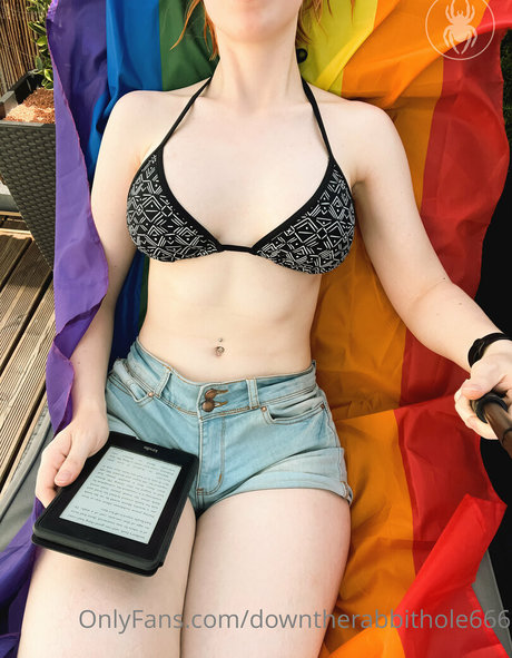 downtherabbithole666 porno pornostar bild