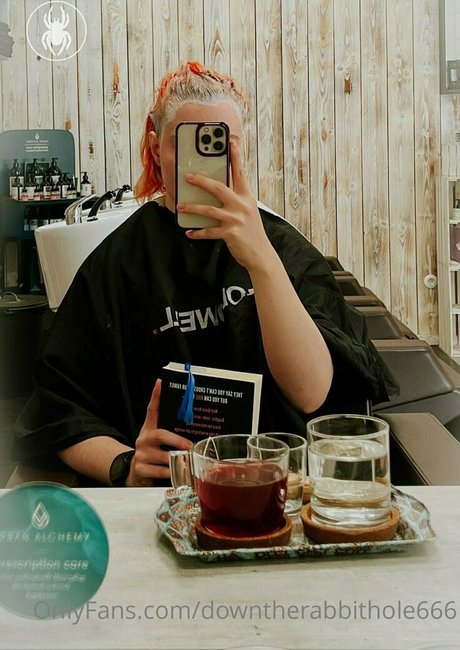 downtherabbithole666 porno hübsche foto