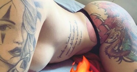 Hillary Andrade pornostar perfekte fotos