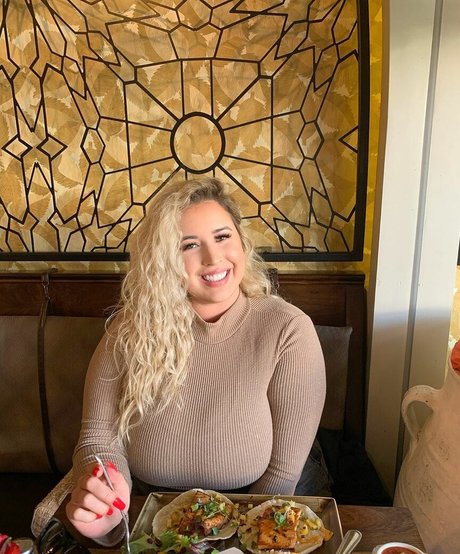 Lo Sangstaaa hübsche kunst galerien