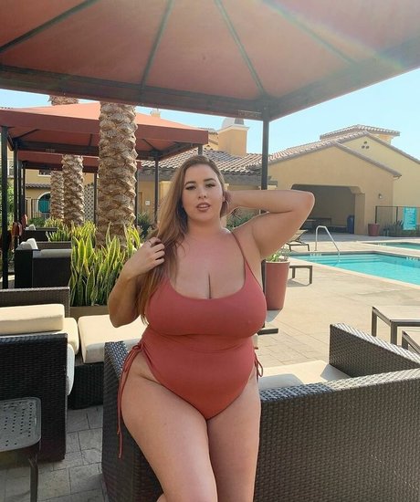 Lo Sangstaaa hd pornostar bilder