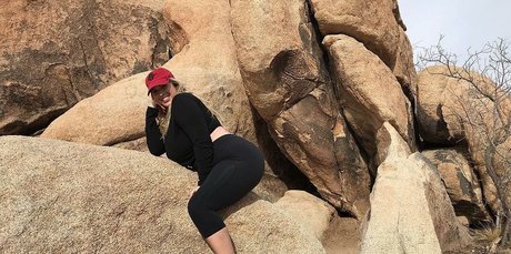 Lo Sangstaaa nackt nette foto