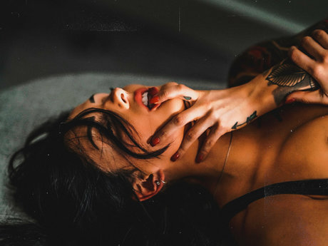 metalbaby porno kunst galerie