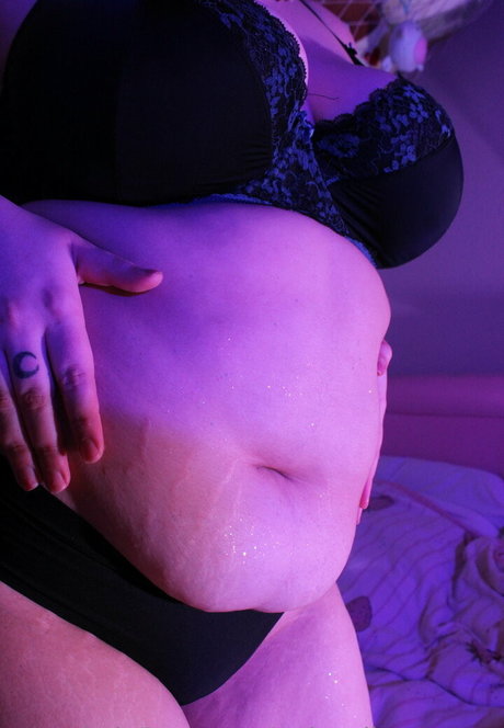 aphroditetummy schauspielerin kostenlose foto