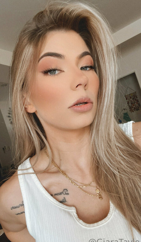 giaratayle hübsche erotische bilder