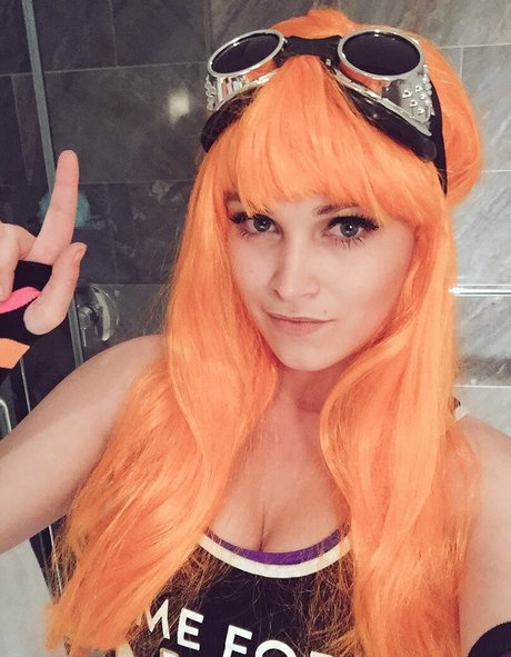 Eliza Taylor freie porno galerien