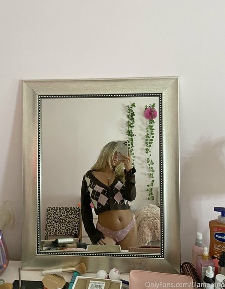 Lila Merlino heiße schöne archiv