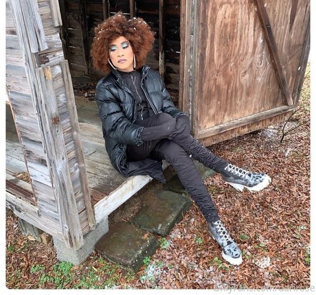 darirose erotische schöne fotos