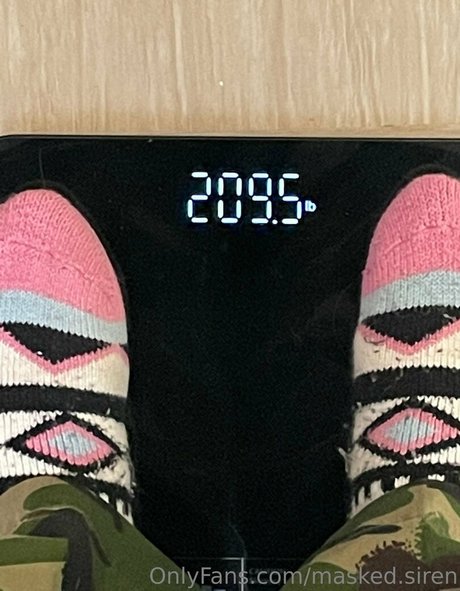 masked siren schauspielerin sexy bilder