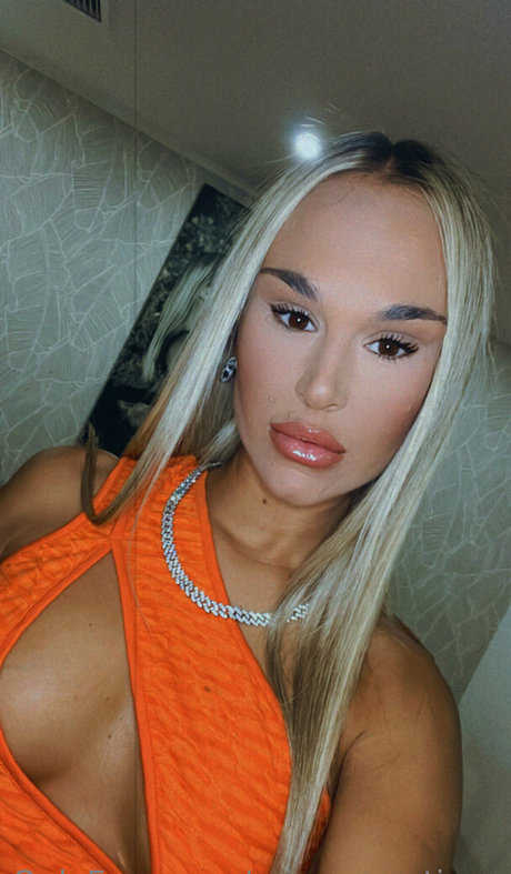 ariana santiago hübsche nackten galerien