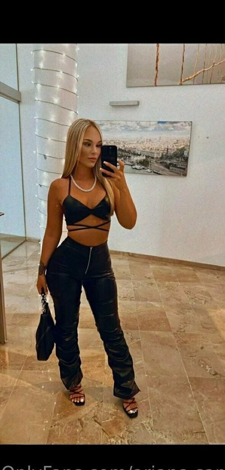 ariana santiago hd erwachsene galerien