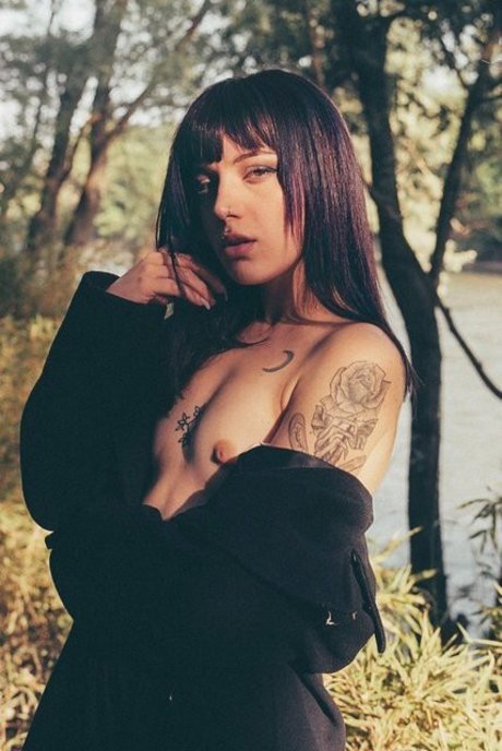 Baby Violent pornostar sexy bilder