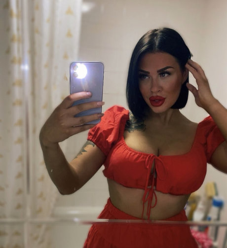 Courtney Luck pornostar hübsche galerien