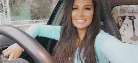 IvySky hübsche erwachsene galerie