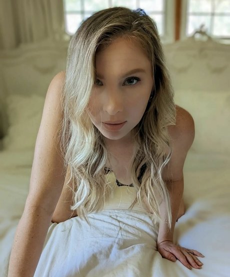 Mallory Moore freie sex fotos