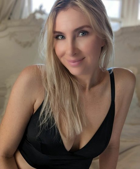 Mallory Moore Bilder