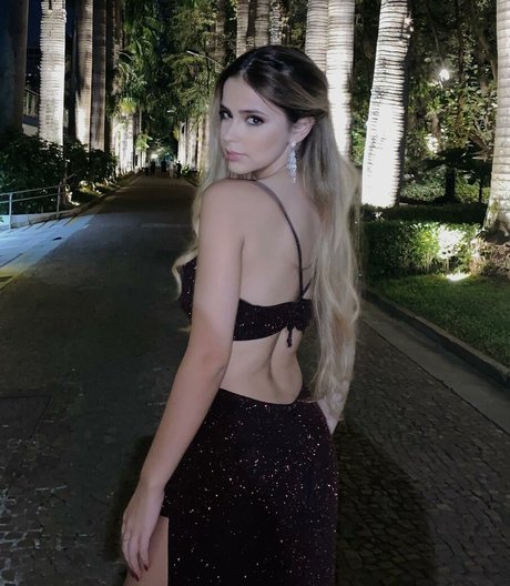 Daniella Chechia kunst hübsche archiv