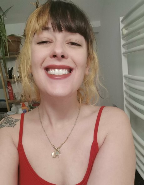 arti1312 porno pornostar fotos