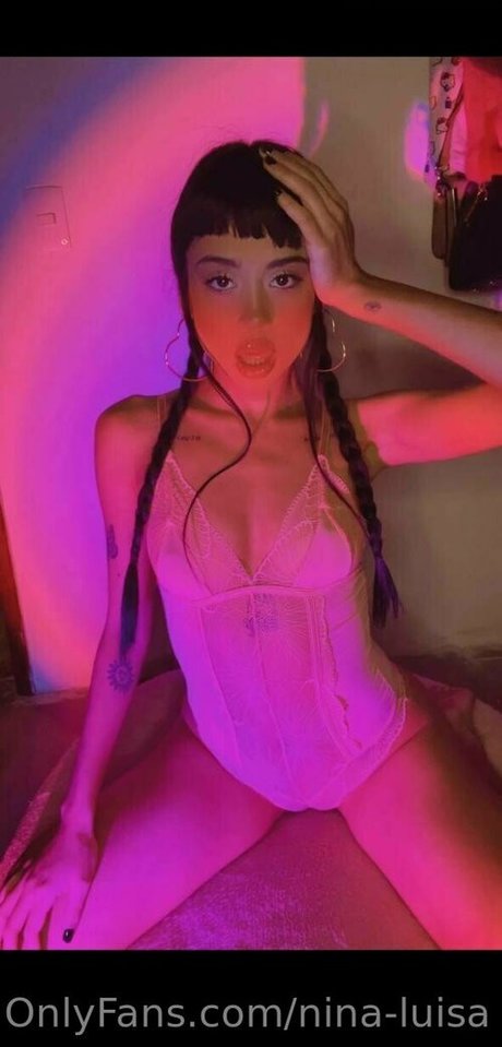 nina luisa beste sexy foto