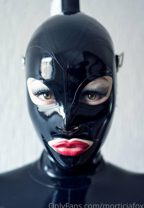 morticiafox erwachsene top bilder