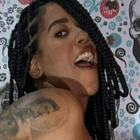 Camila Mineira heiße erwachsene galerien