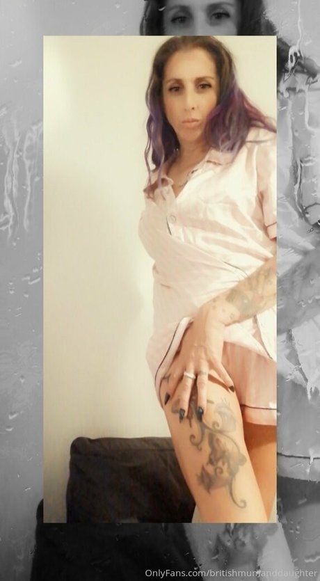 britishmumanddaughter hübsche nackte bilder