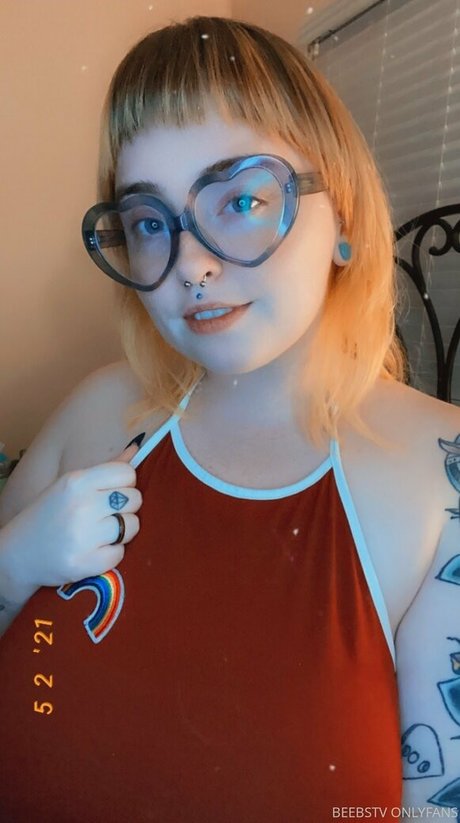 beebstv model exklusive galerie