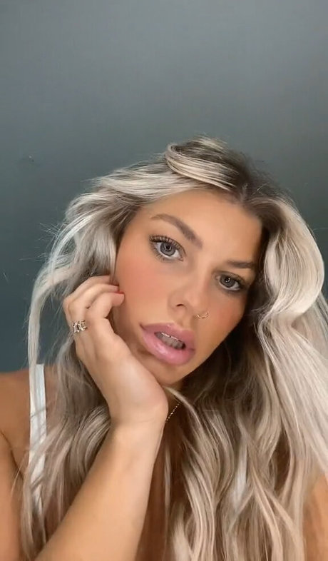 kyliefoland sexy kunst bild