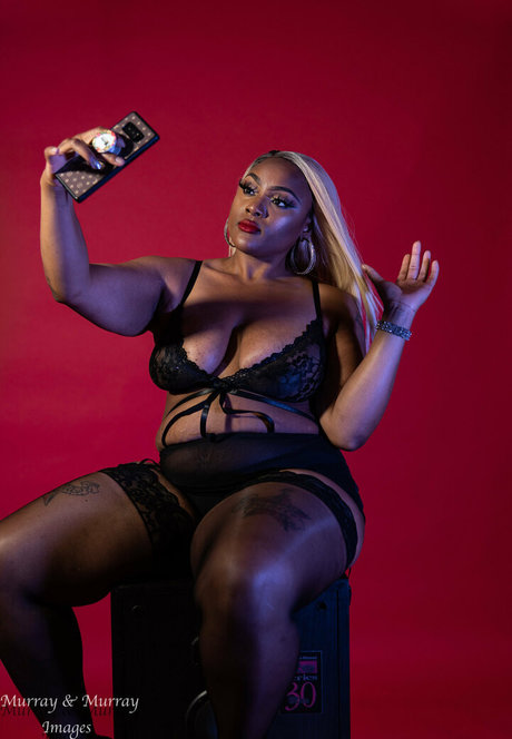 typ onlyfans kunst hübsche galerie