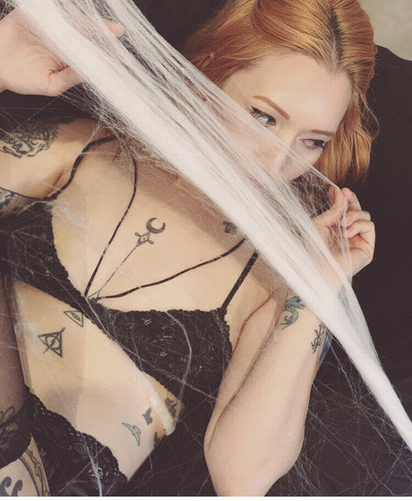 Angelica Danger Dawn heiße nackten foto