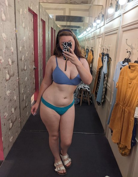 Eightbitbailey nacktheit sexy galerie