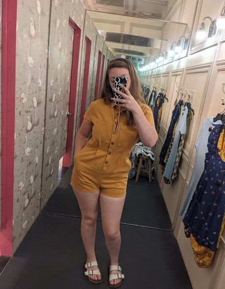 Eightbitbailey nacktheit kunst galerien