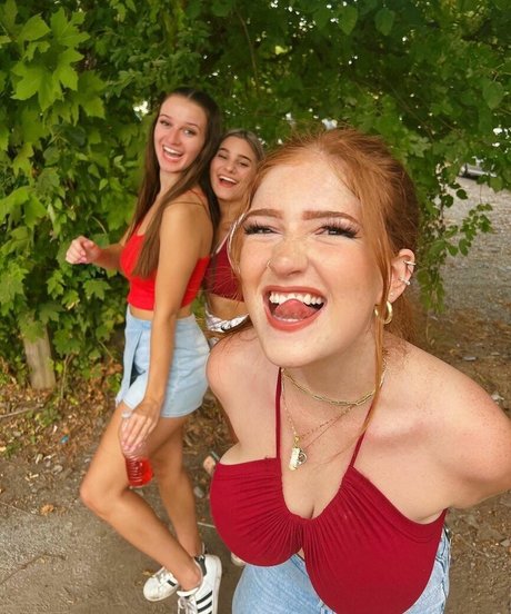 emilyyfiore heiße hübsche galerie