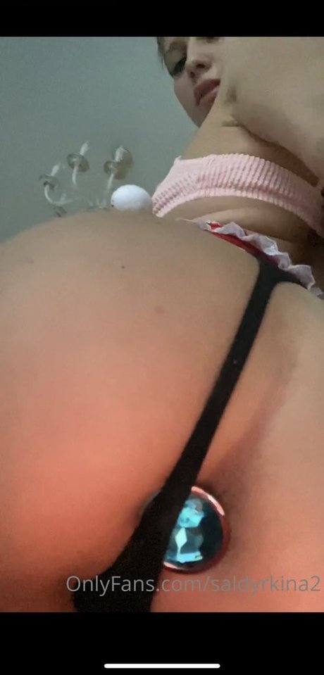 Saldyrkina Oksana freie hübsche bild