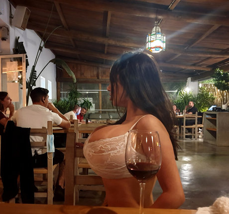 Atlanna schauspielerin sexy galerie