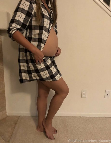 berri yummy nackte pornostar galerie