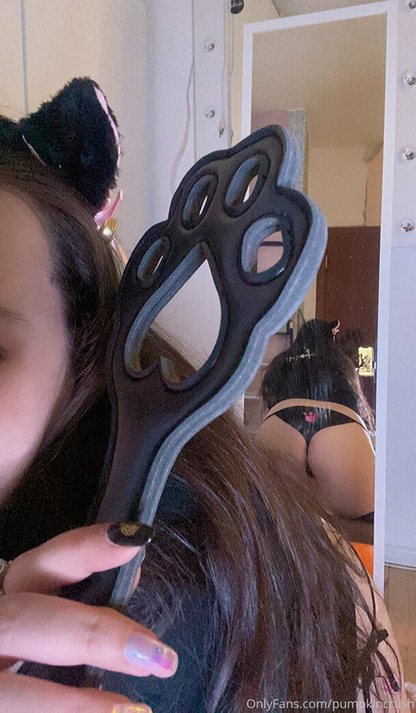 pumpkincrush erwachsene nackt foto