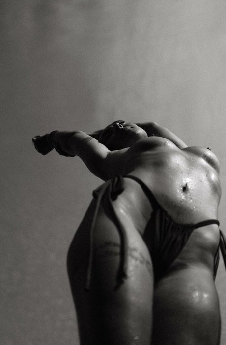 Poetiquegirl model nette galerien