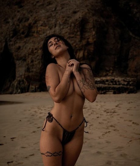 Poetiquegirl perfekte akt archiv