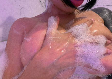 ginasavagex top hd bild