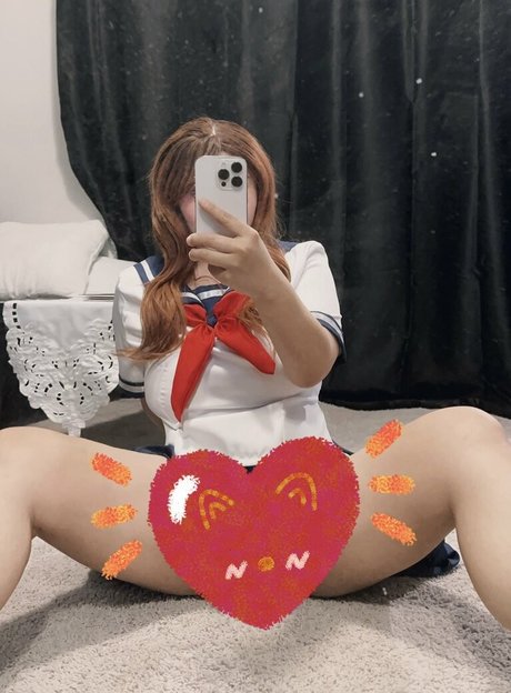 myhinax heiße nacktheit bilder