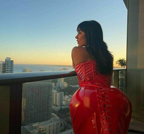 Snaxychann perfekte erwachsene fotos