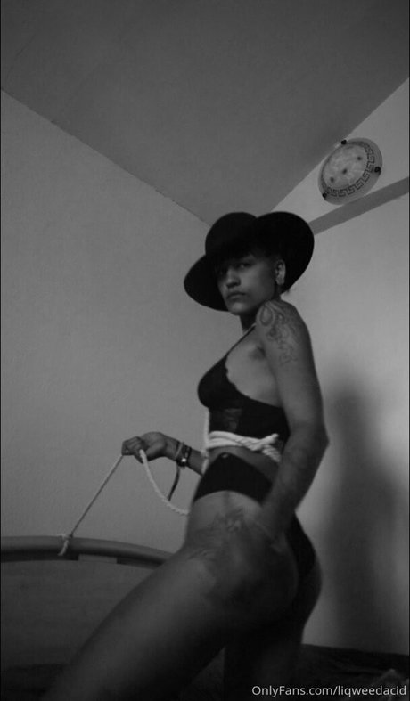 vollbusige teen-onlyfans kunst erwachsene galerien